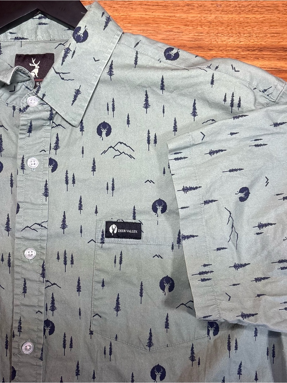 Jack + Sage Deer Valley Forest Print Shirt XL Green Outdoor Button Up